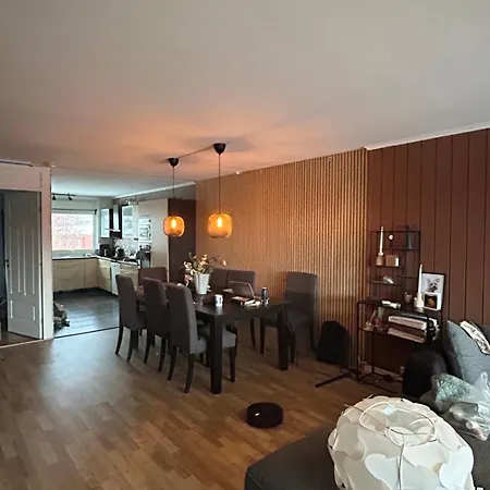 Charming 3-bedroom 2-floor For Rent In A Relaxing Neighborhood Close To 2025 Wc Apartment