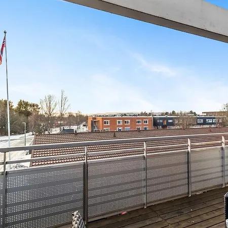 Charming 3-bedroom 2-floor For Rent In A Relaxing Neighborhood Close To 2025 Wc * Trondheim